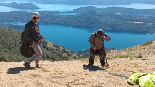 Vuelo en parapente sobre Bariloche, Patagonia argentina